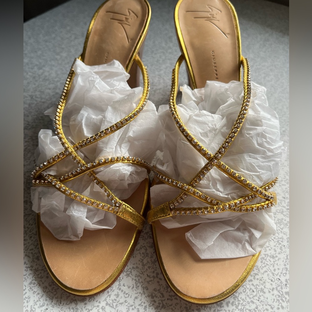 Giuseppe Zanotti Gold Embellished Heels - Picture 3 of 11